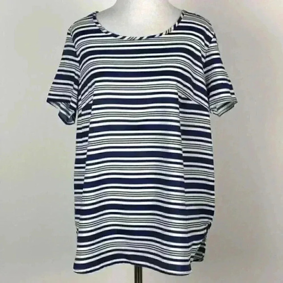 Faded glory women’s top size M 10-12 striped - Picture 2 of 5